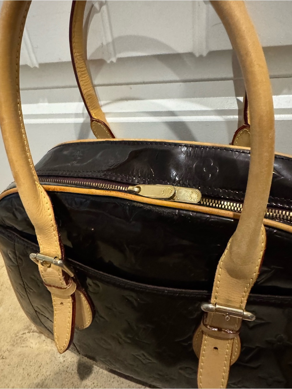 Louis Vuitton vernis Patent Leather bag - Picture 6 of 14
